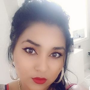 Meet your Posher, Bella